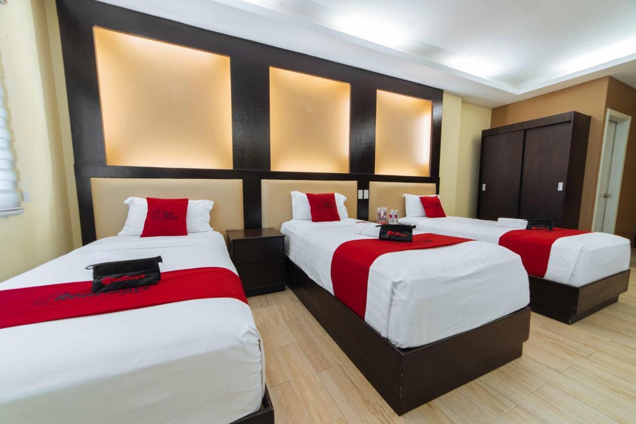 Hotel Reddoorz Premium Near Trinoma Quezon City Exterior foto