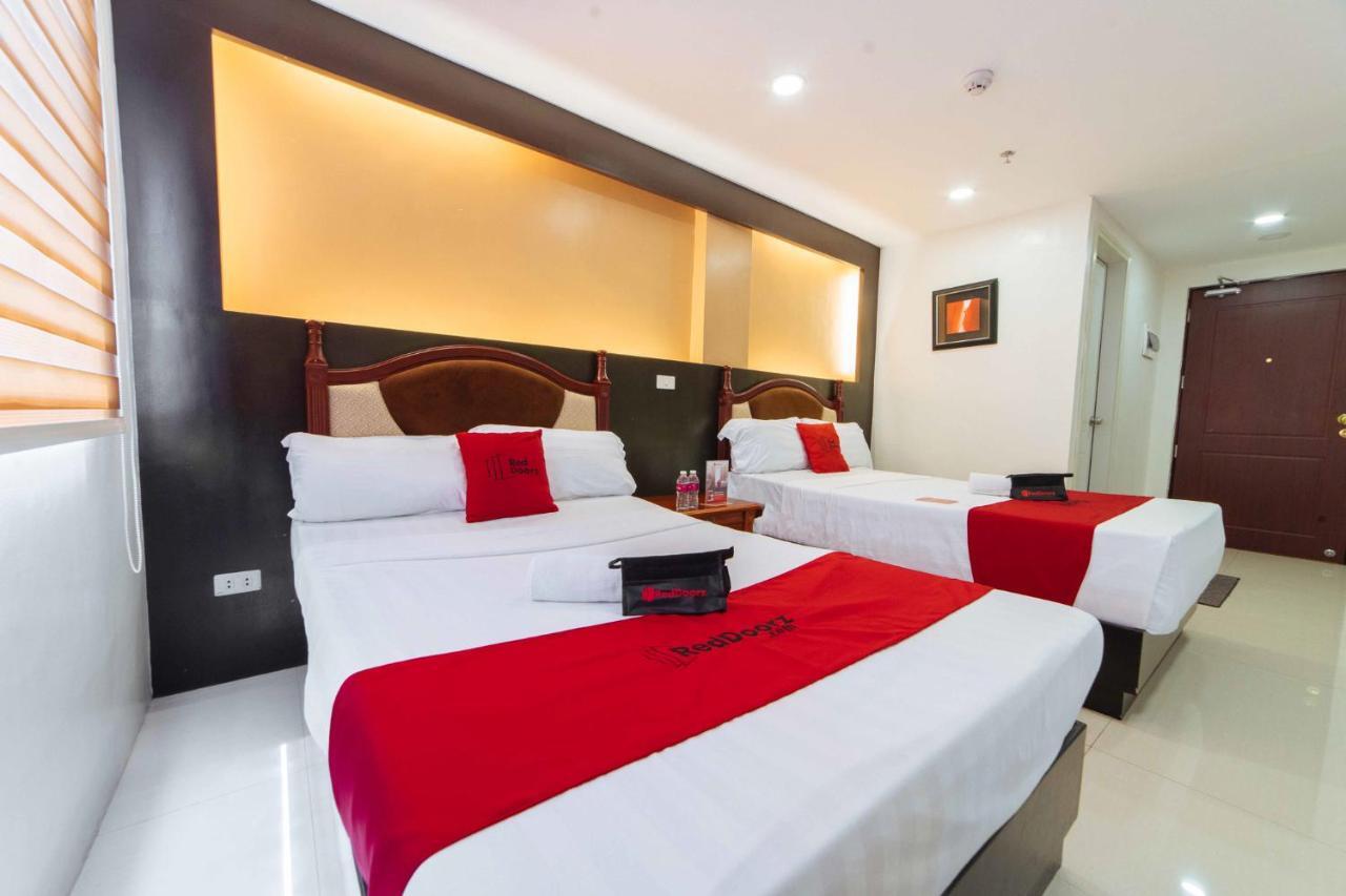 Hotel Reddoorz Premium Near Trinoma Quezon City Exterior foto