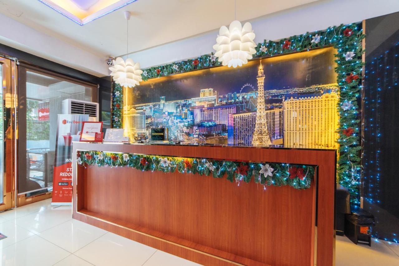 Hotel Reddoorz Premium Near Trinoma Quezon City Exterior foto
