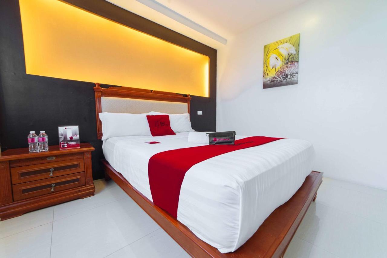 Hotel Reddoorz Premium Near Trinoma Quezon City Exterior foto